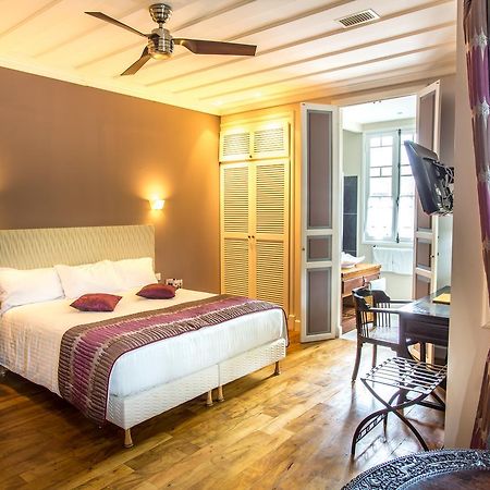 Villa Angelique - Hotel Classe Monument Historique サン＝ドニ エクステリア 写真