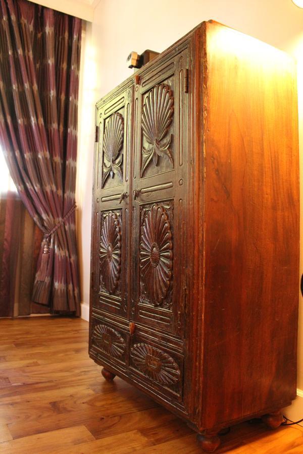 Villa Angelique - Hotel Classe Monument Historique サン＝ドニ エクステリア 写真